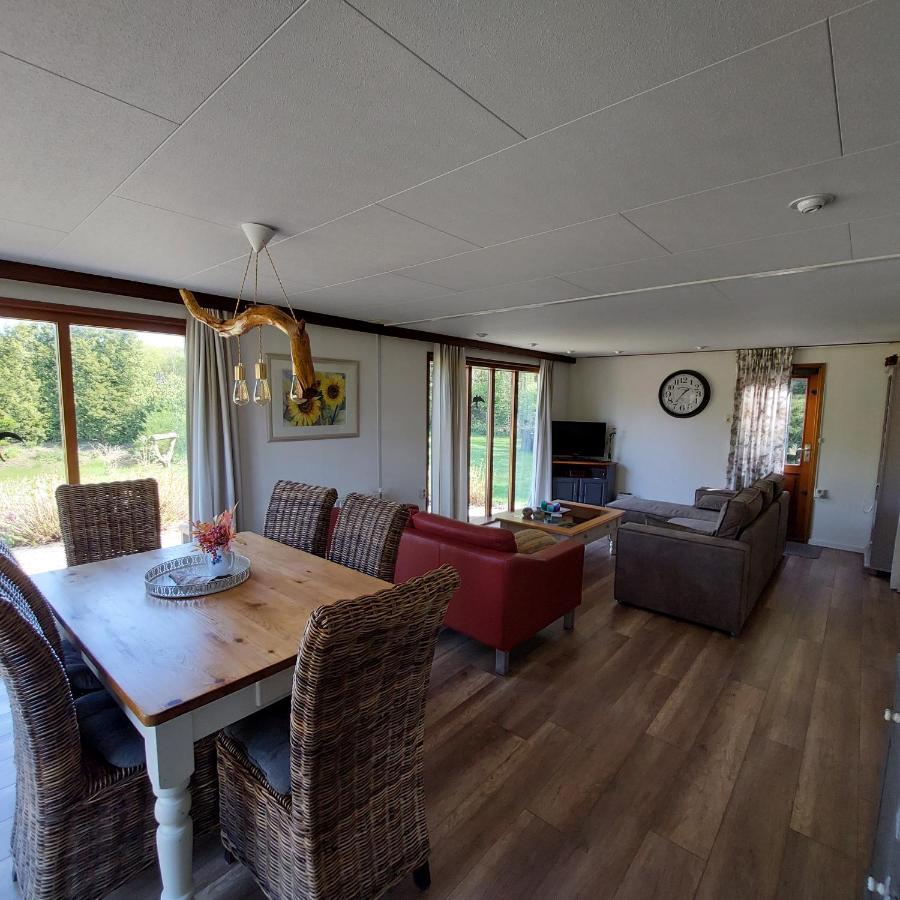 Vakantie op de Veluwe Villa Lunteren Buitenkant foto
