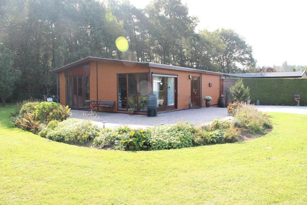 Vakantie op de Veluwe Villa Lunteren Buitenkant foto